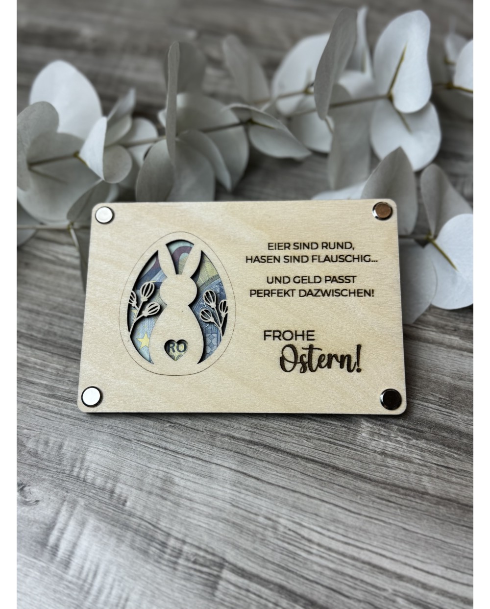 Geldgeschenk-Karte "Runde Eier, flauschige Hasen - Frohe Ostern"